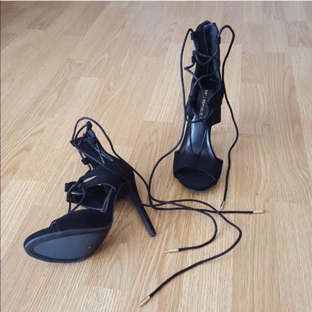 Fashionova Lace Up Heels